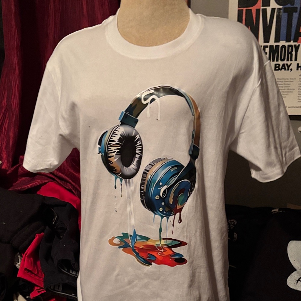 Stylish Over-Ear Headphones T-Shirt